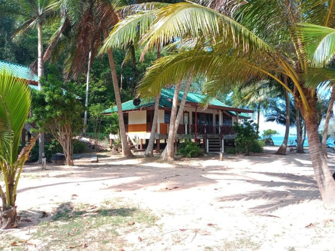 Koh Talu Island Resort Bang Saphan Noi Eksteriør billede